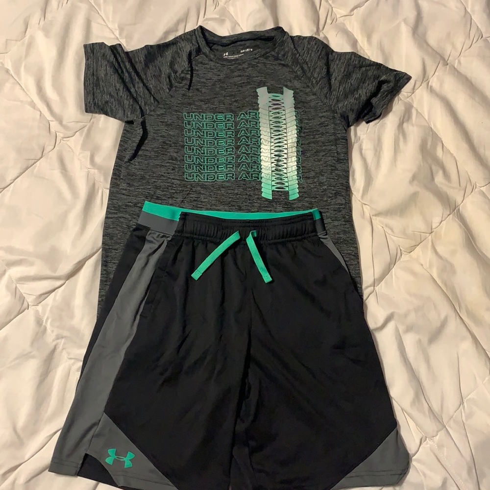 Boys underarmour shorts set